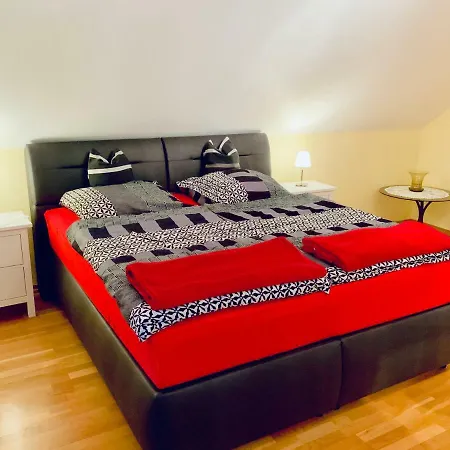 Ferienwohnung Om Maat * Erpel